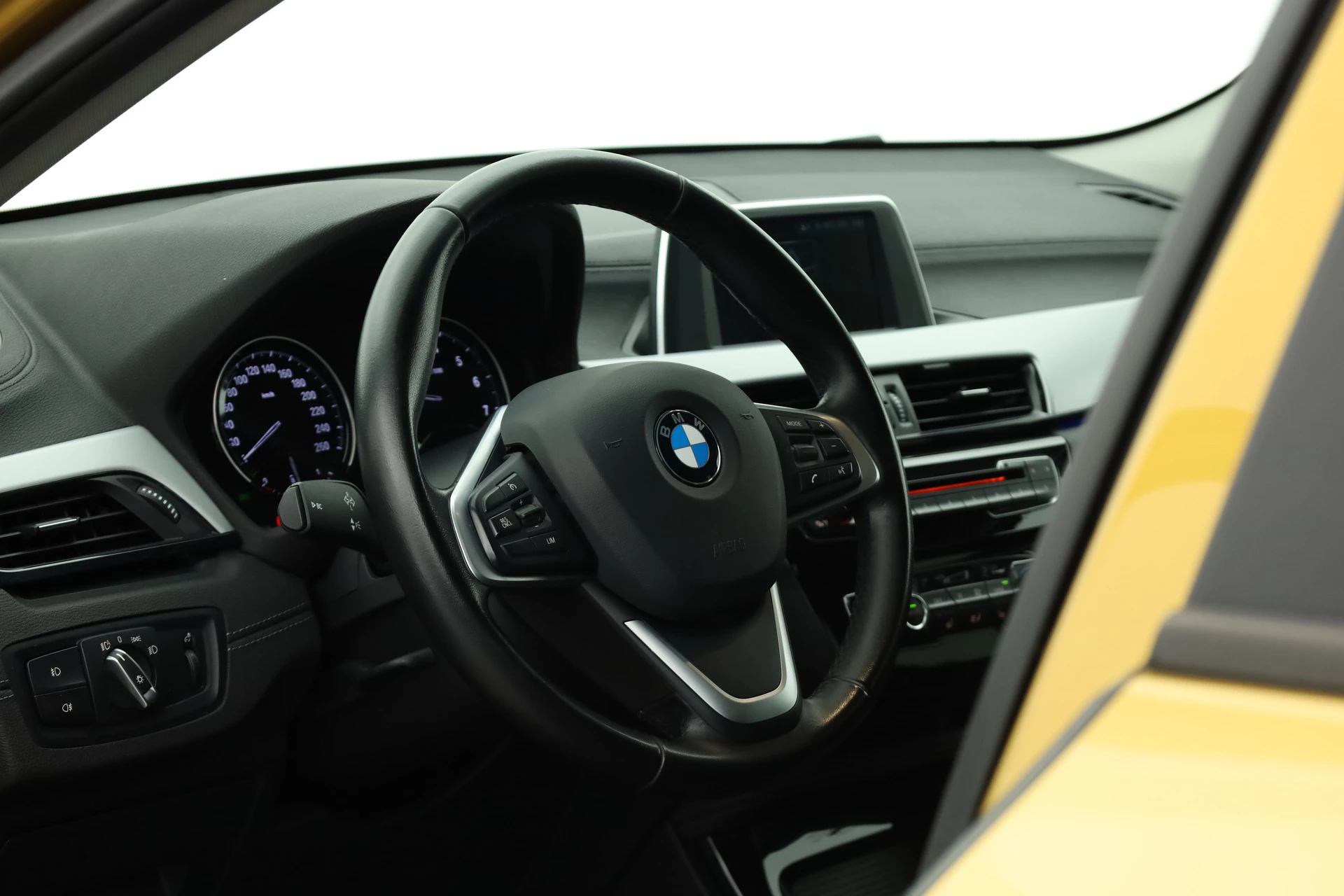 Hoofdafbeelding BMW X2