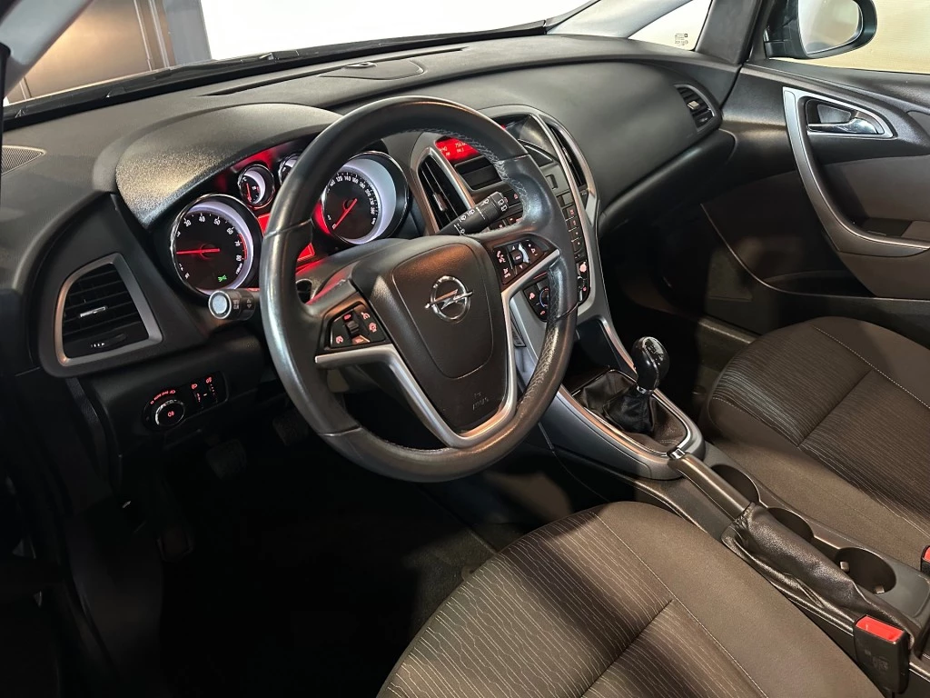 Hoofdafbeelding Opel Astra