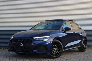 Hoofdafbeelding Audi A3 Audi A3 Sportback 40 TFSI e 3x S-line | Panoramadak | Matrix | Bang & Olufsen | RS Seats | Adaptive cruise | Automatisch inparkere