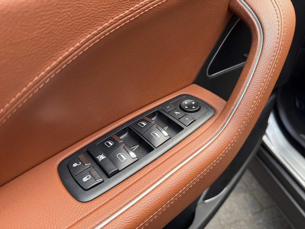Hoofdafbeelding Maserati Levante