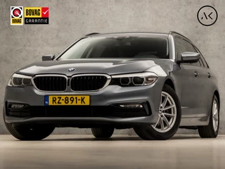 BMW 5 Serie Touring 520d Executive Sportline 191Pk Automaat (APPLE CARPLAY, LEDER, SFEERVERLICHTING, GETINT GLAS, ELEK SPORTSTOELEN, STOELVERWARMING, VIRTUAL COCKPIT, NIEUWE APK, NIEUWSTAAT)