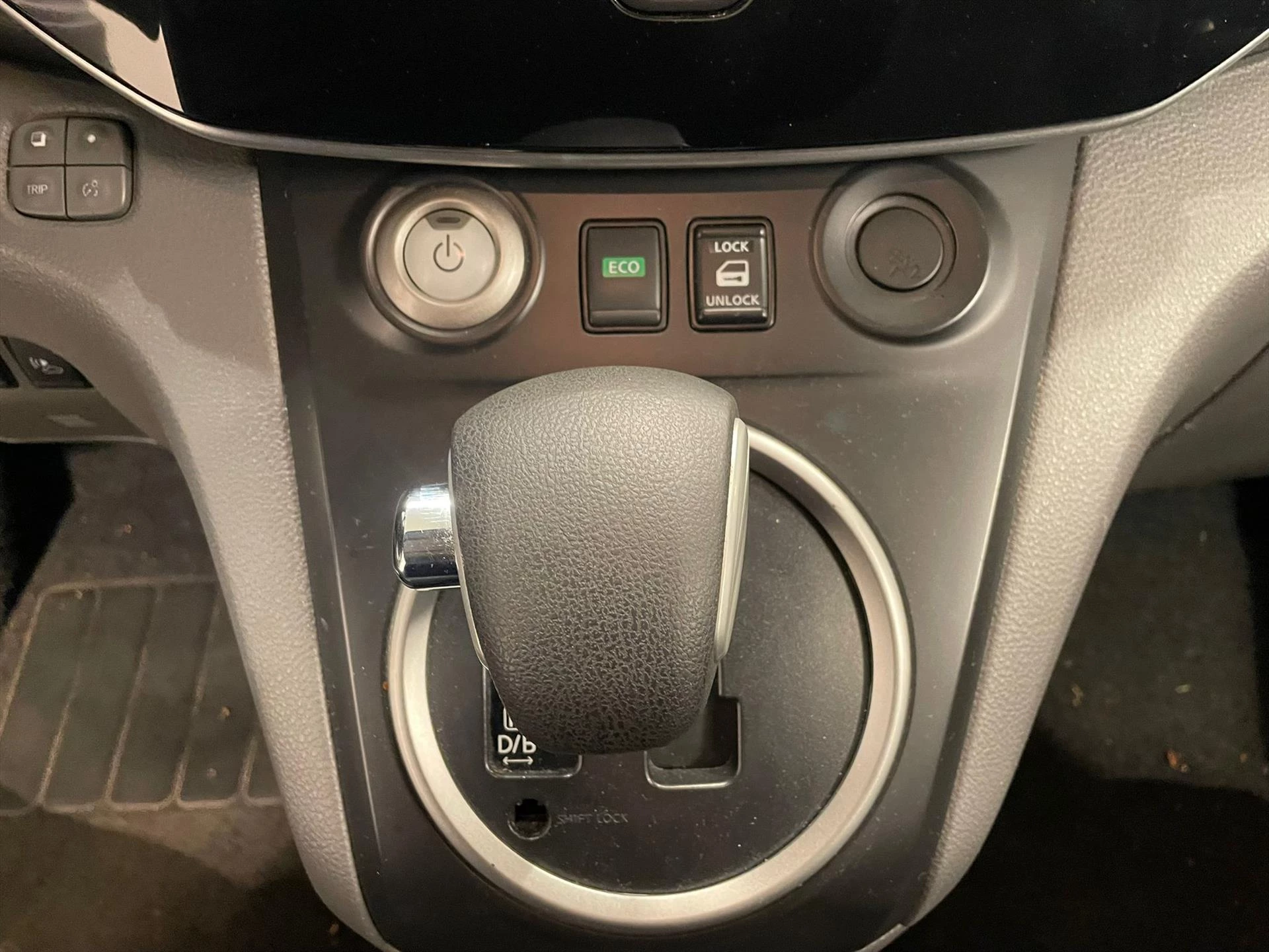 Hoofdafbeelding Nissan NV200