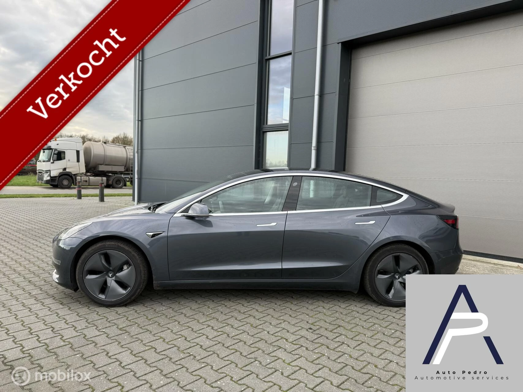 Hoofdafbeelding Tesla Model 3