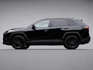 Toyota RAV4 2.5 Hybrid Sport (APPLE CARPLAY,NAVI,CAMERA,CLIMATE,CRUISE,GETINT,LED,SPORTSTOELEN,LM VELGEN,NETTE STAAT)