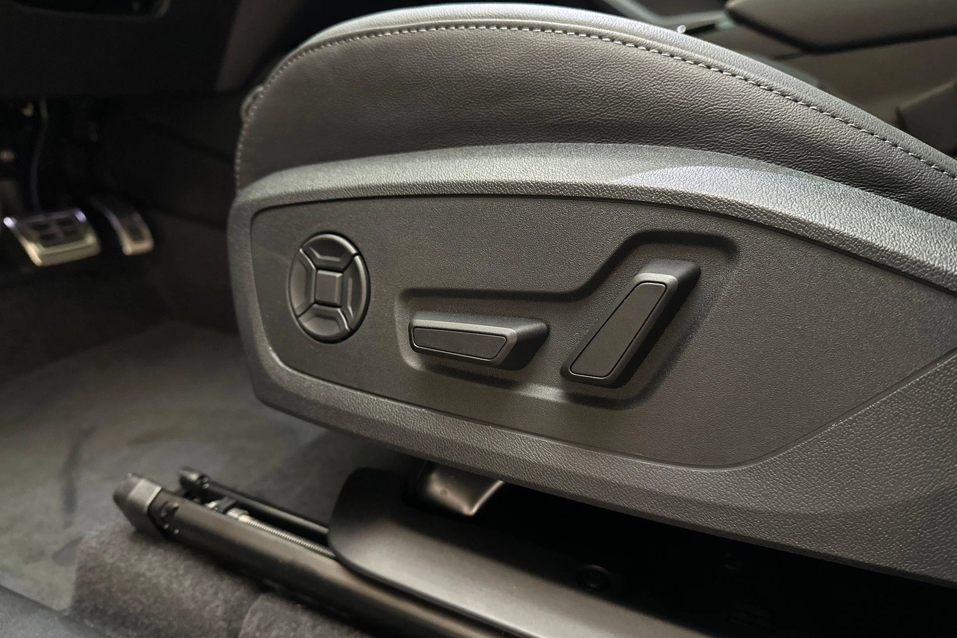 Hoofdafbeelding Audi Q6 e-tron