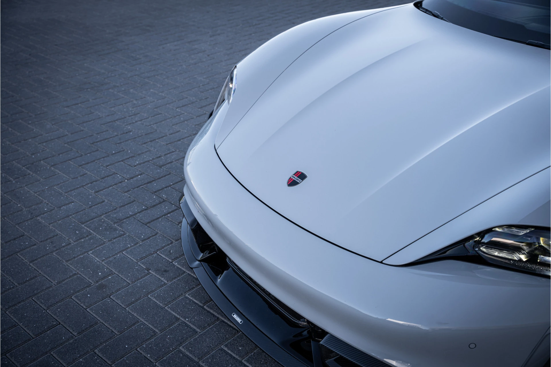 Hoofdafbeelding Porsche Taycan