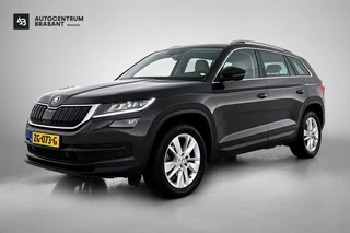 Hoofdafbeelding Škoda Kodiaq Skoda Kodiaq 1.5 TSI Ambition Business(NL-auto, Dealer OnderH, Trekhaak, Carplay, StoelV V+A, Navi, PDC, Cruise Con, Etc)
