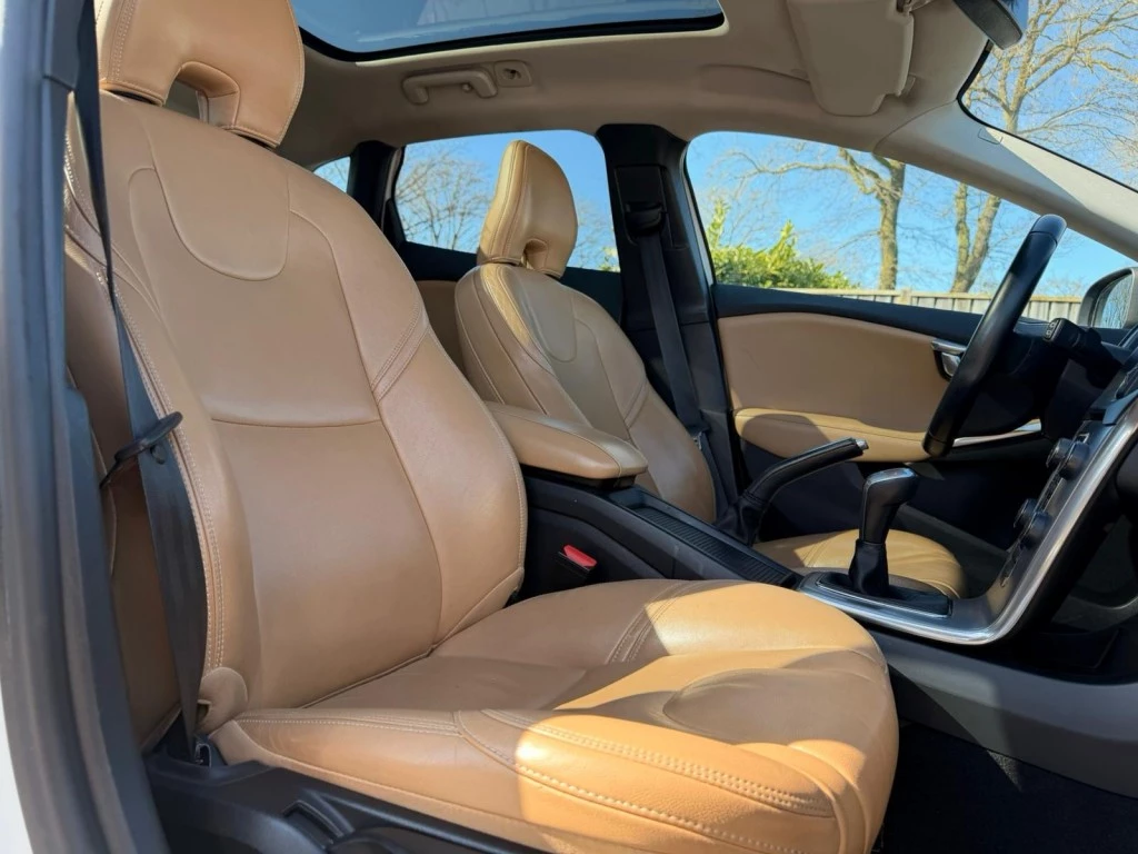 Hoofdafbeelding Volvo V40