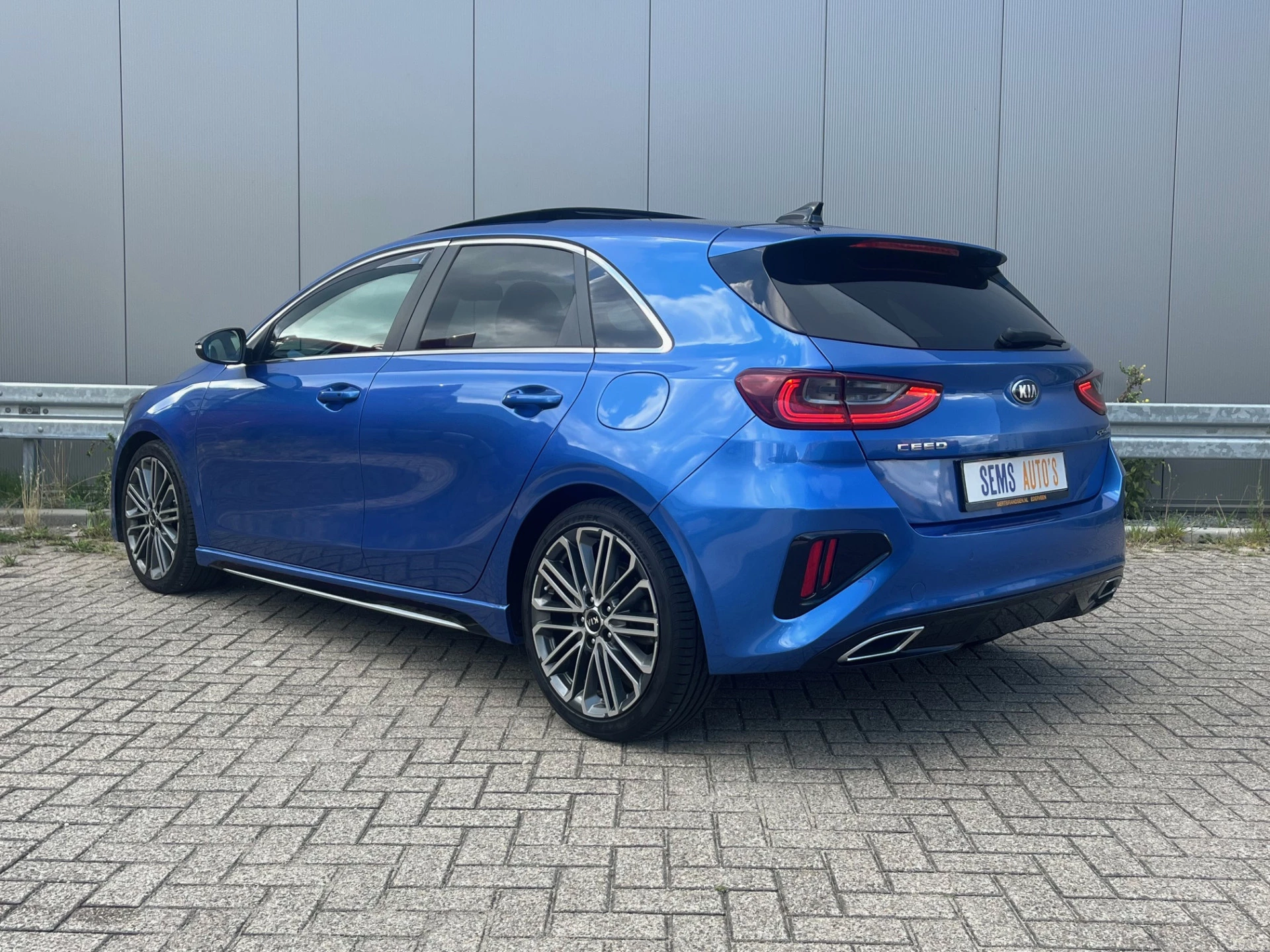 Hoofdafbeelding Kia Ceed