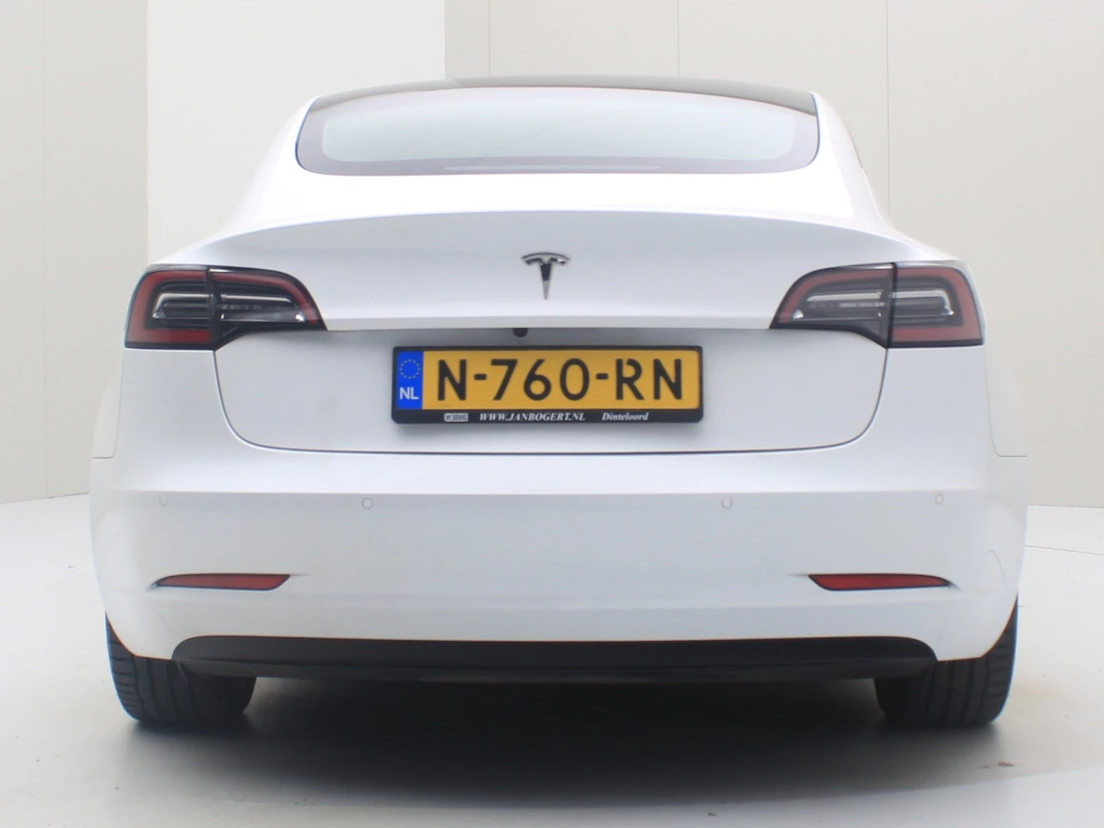 Hoofdafbeelding Tesla Model 3