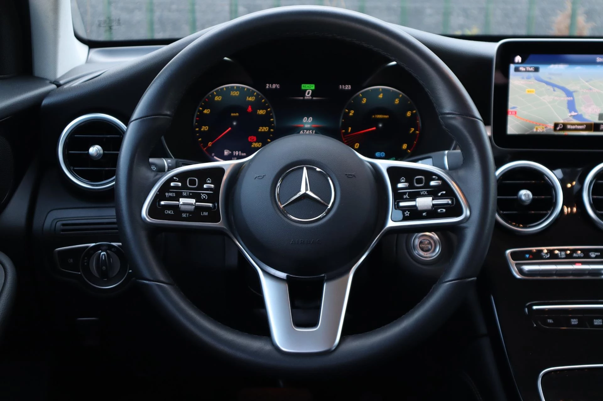 Hoofdafbeelding Mercedes-Benz GLC