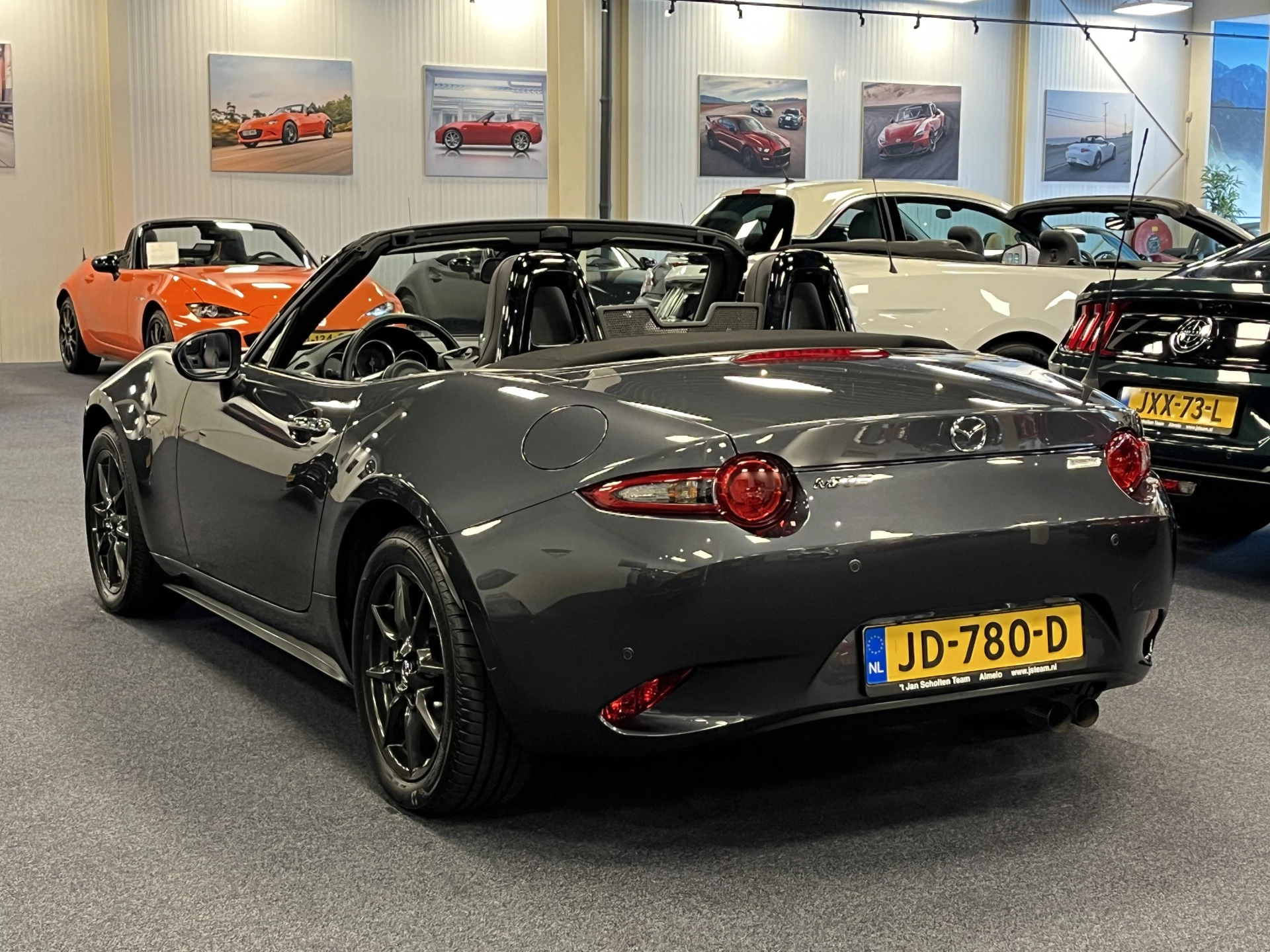 Hoofdafbeelding Mazda MX-5