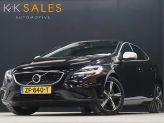 Volvo V40 1.5 T3 Polar+ Sport R-DESIGN Automaat [PANORAMADAK, CAMERA, FULL LED, KEYLESS, LED, DAB, NIEUWSTAAT]