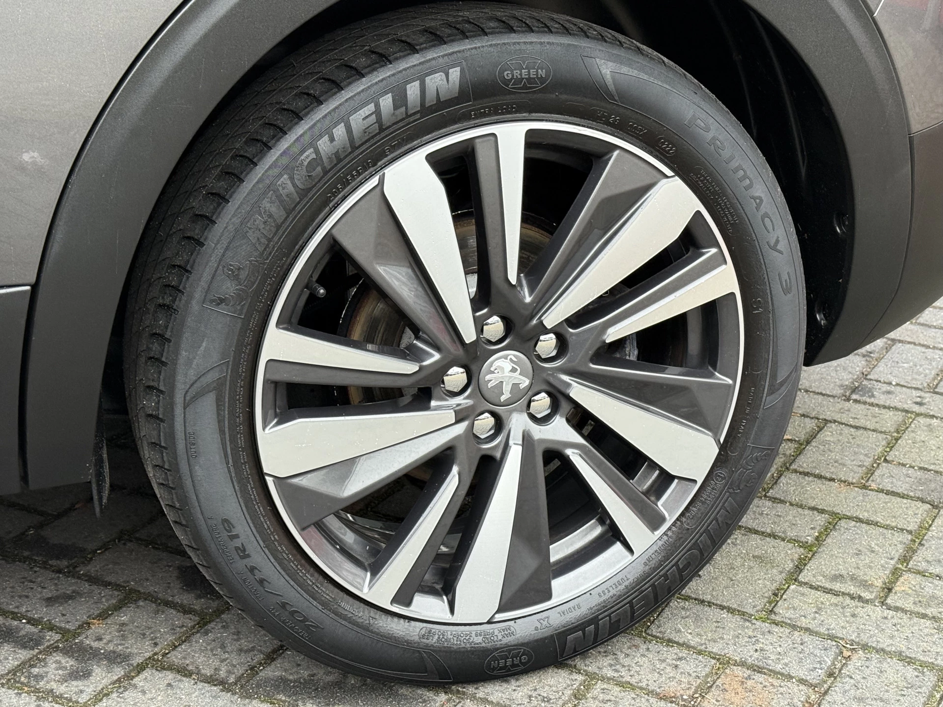 Hoofdafbeelding Peugeot 5008