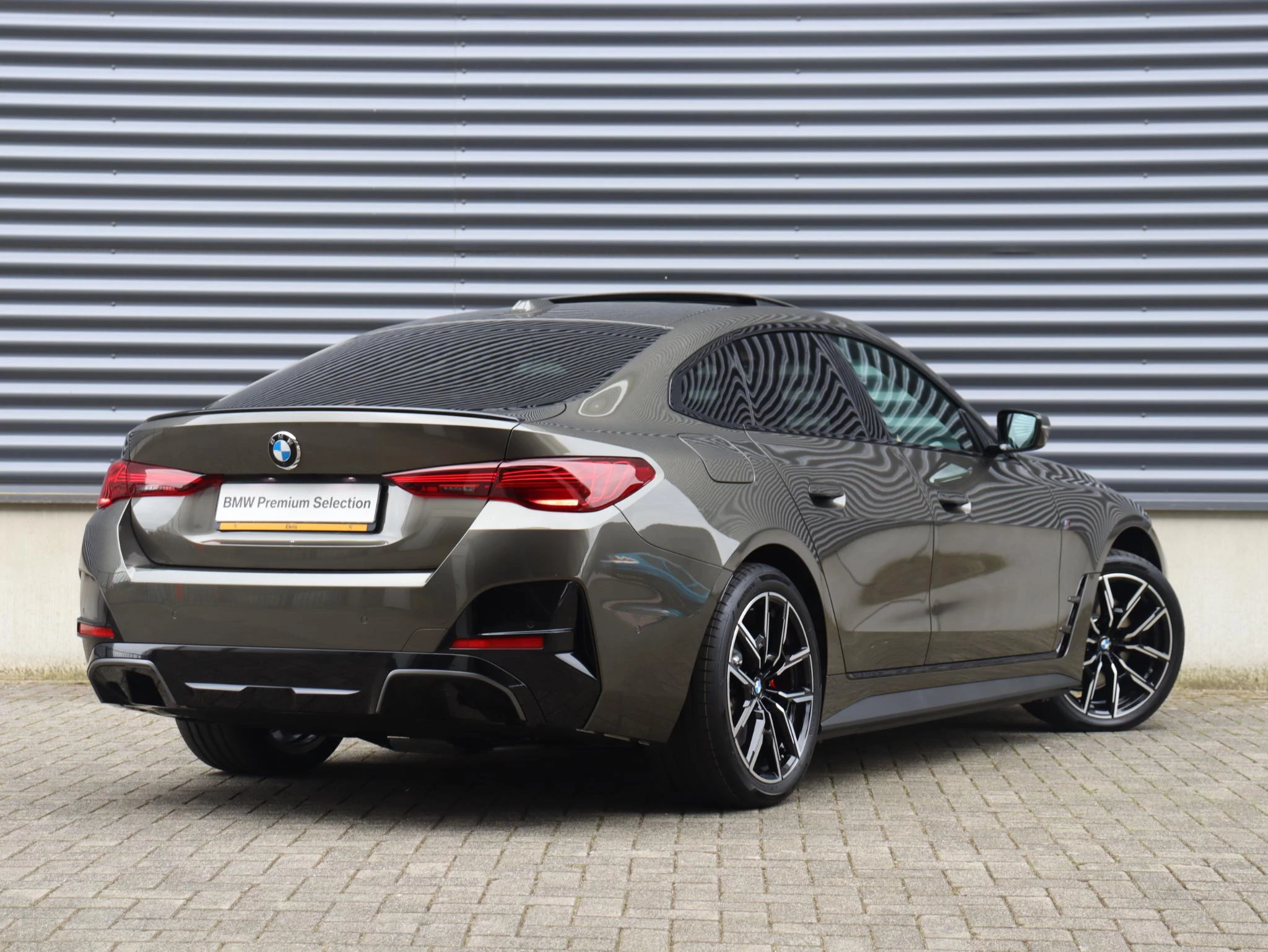 Hoofdafbeelding BMW i4