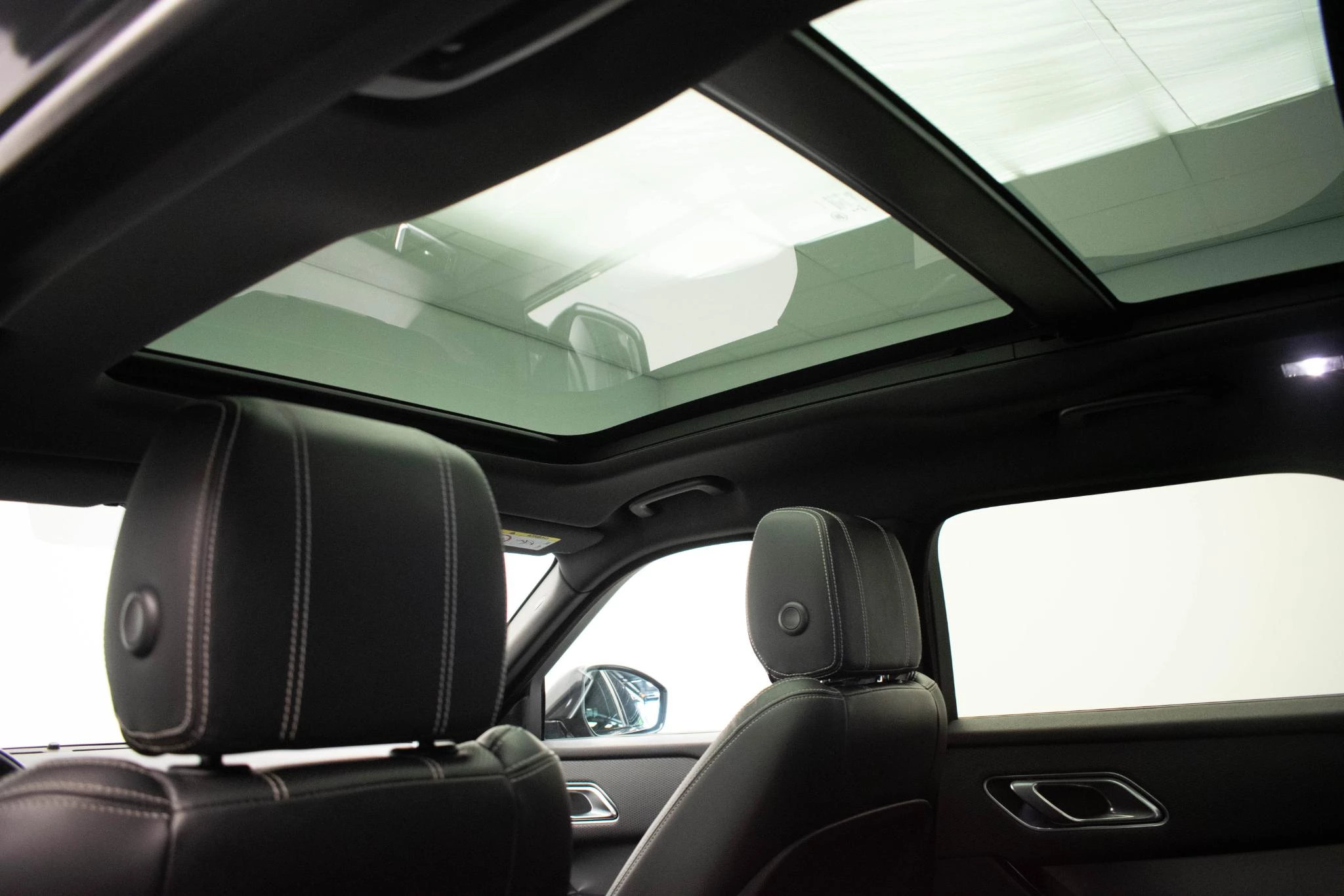 Hoofdafbeelding Land Rover Range Rover Velar
