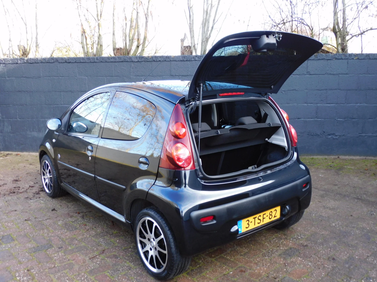 Hoofdafbeelding Peugeot 107