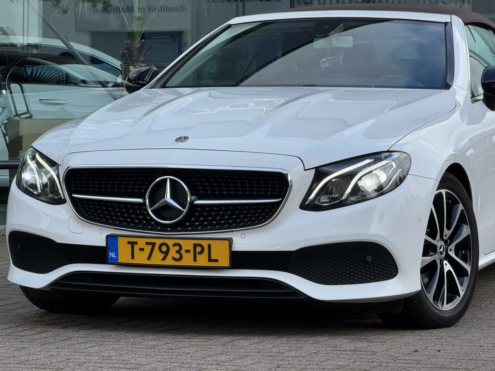 Hoofdafbeelding Mercedes-Benz E-Klasse