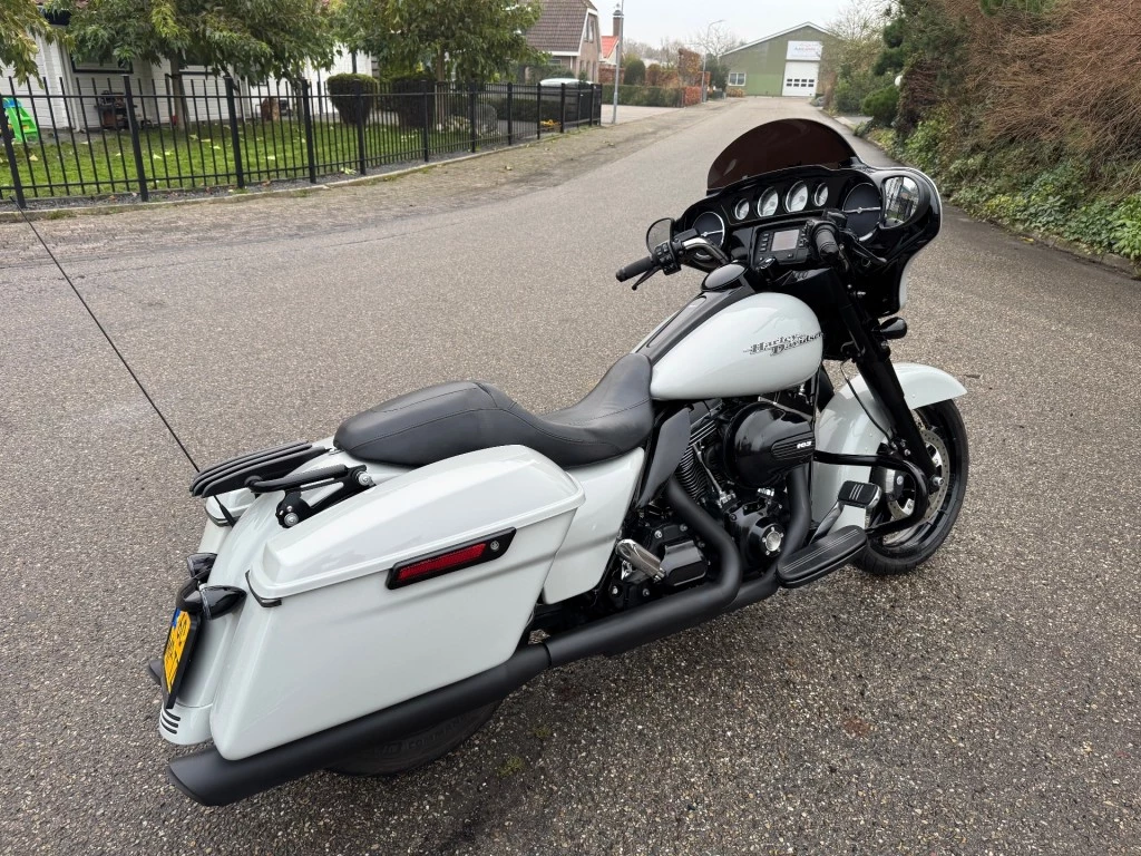 Hoofdafbeelding Harley-Davidson Street Glide