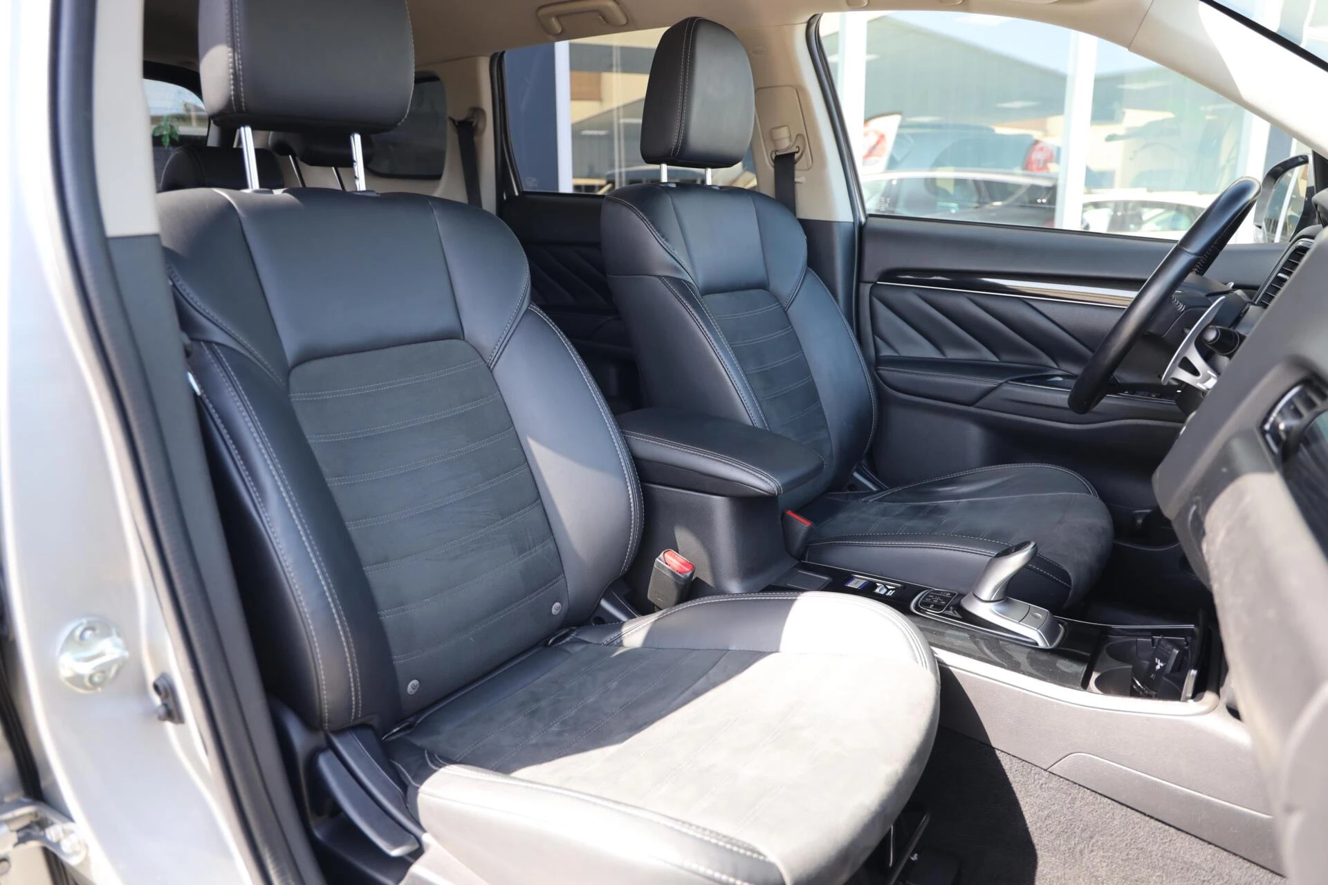 Hoofdafbeelding Mitsubishi Outlander