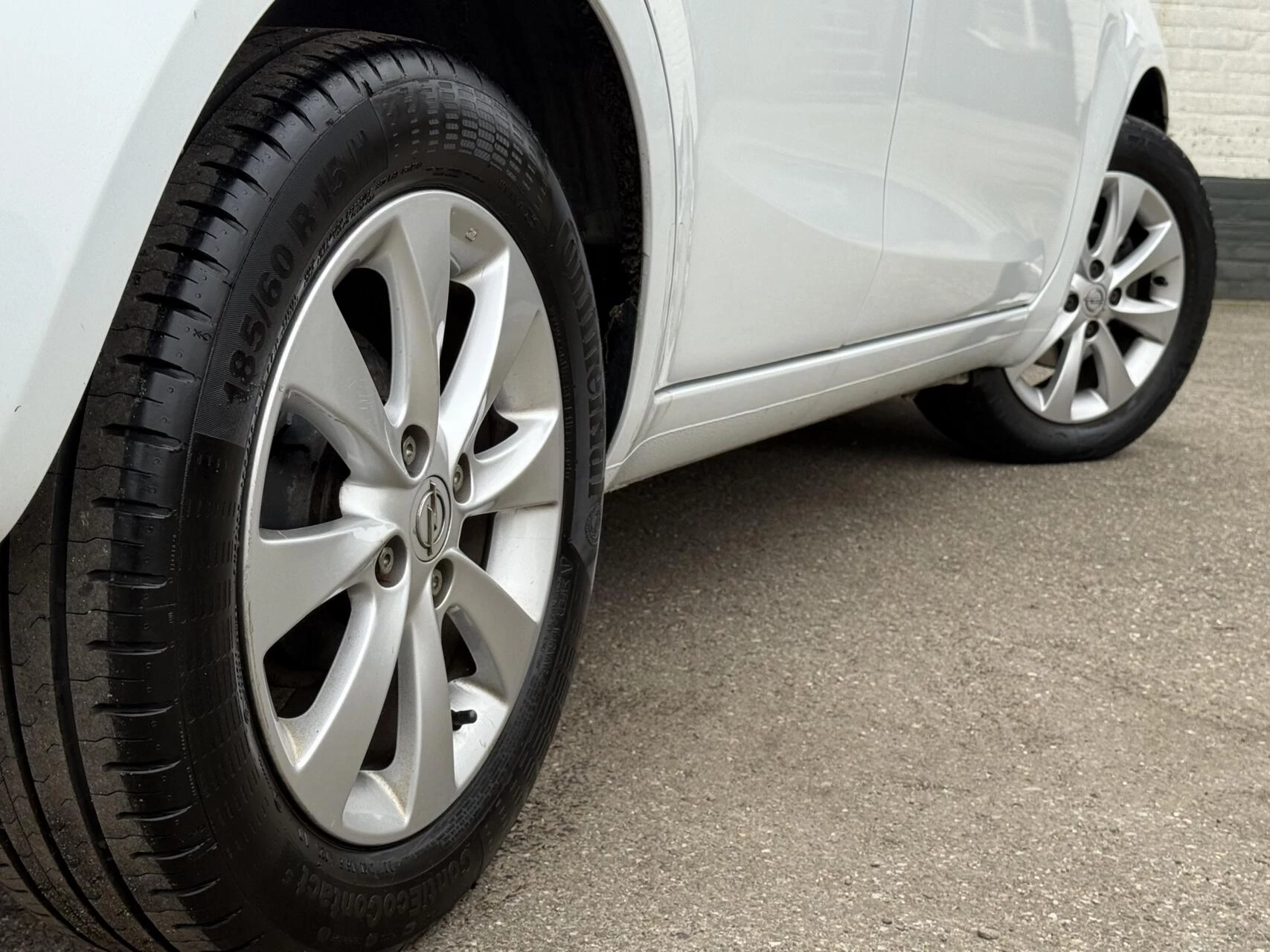 Hoofdafbeelding Opel Agila