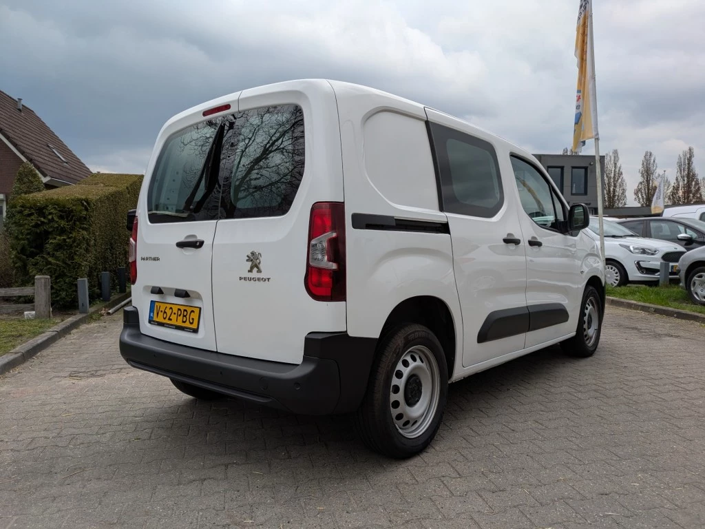 Hoofdafbeelding Peugeot Partner