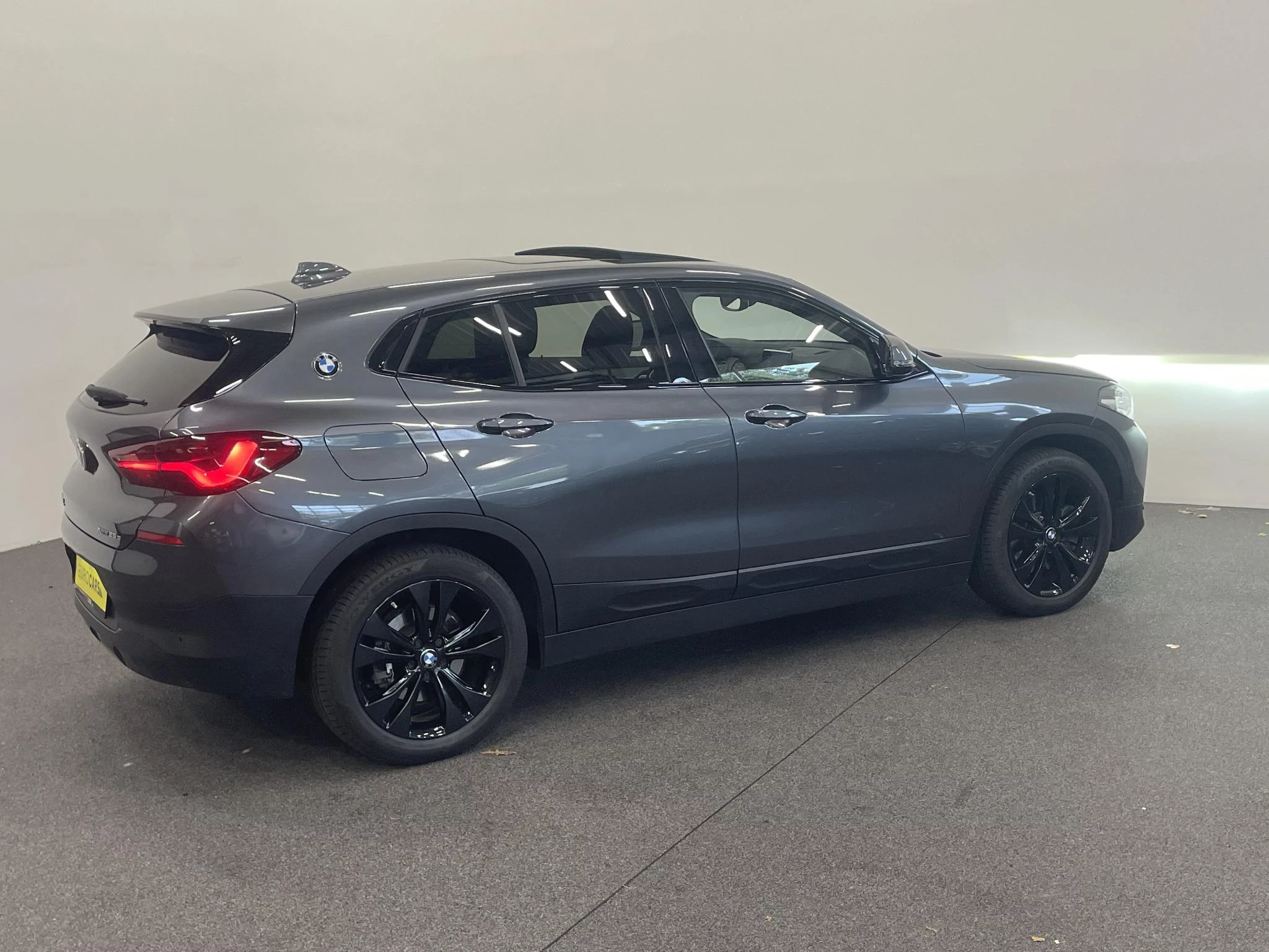 Hoofdafbeelding BMW X2