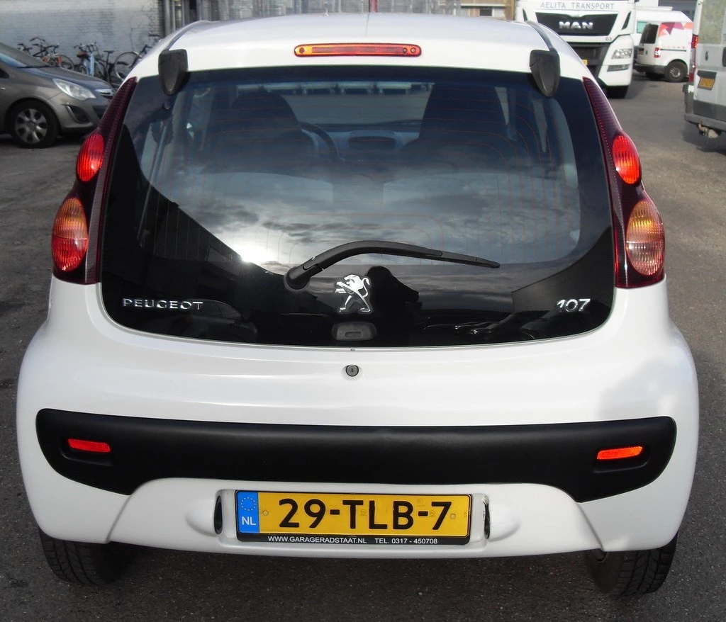 Hoofdafbeelding Peugeot 107
