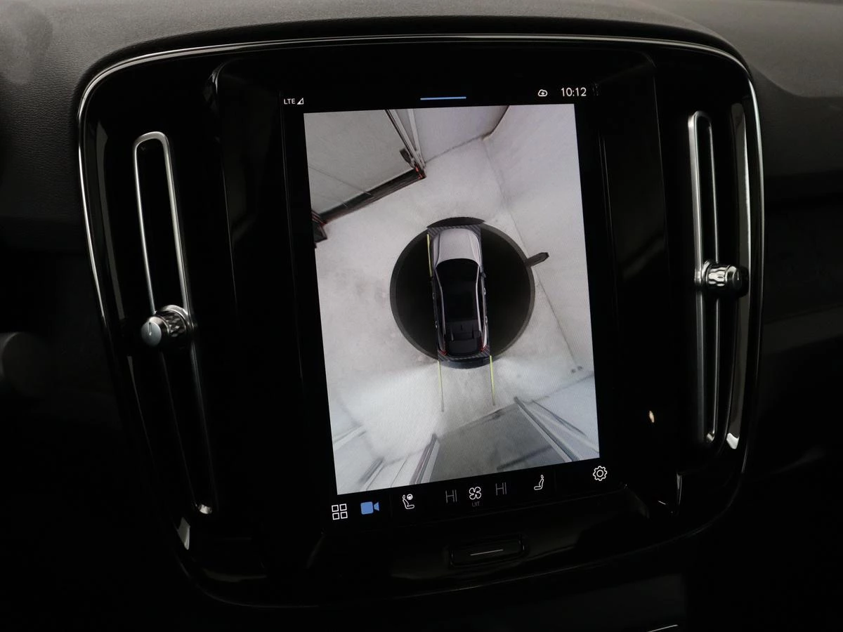 Hoofdafbeelding Volvo C40