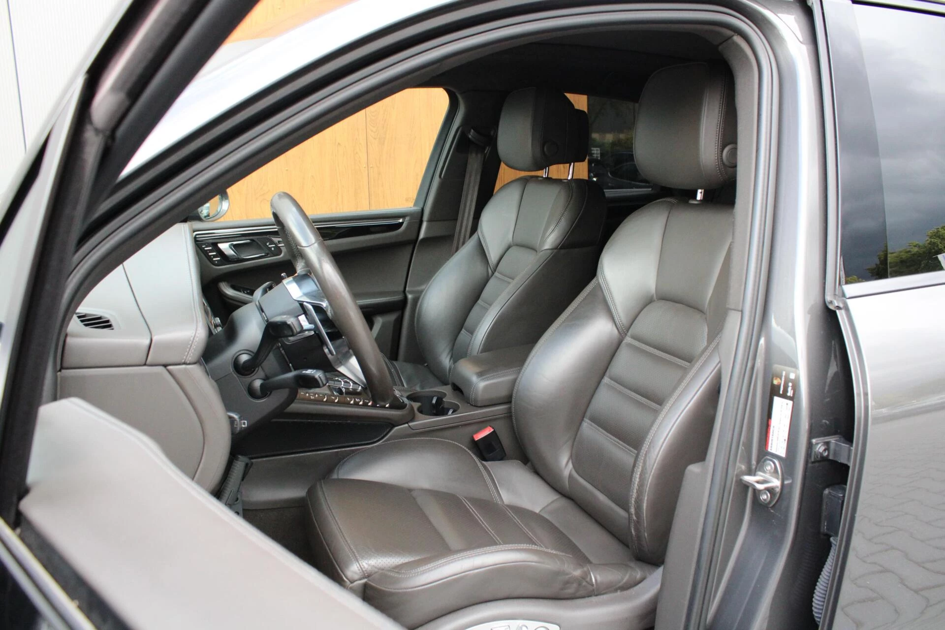 Hoofdafbeelding Porsche Macan