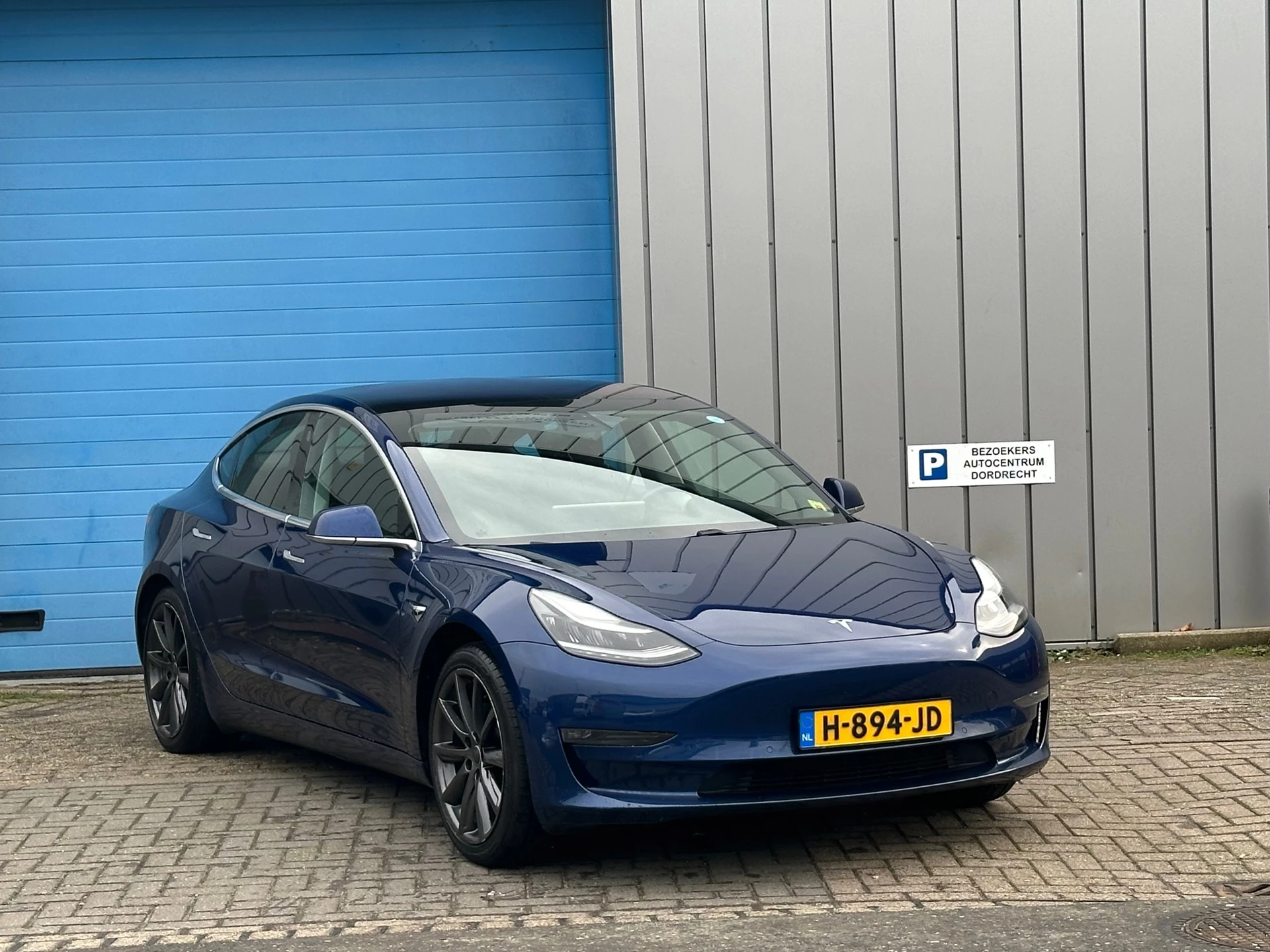 Hoofdafbeelding Tesla Model 3