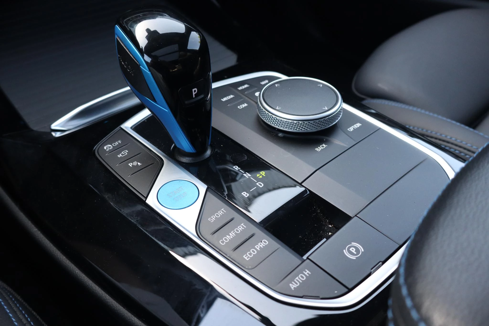 Hoofdafbeelding BMW iX3