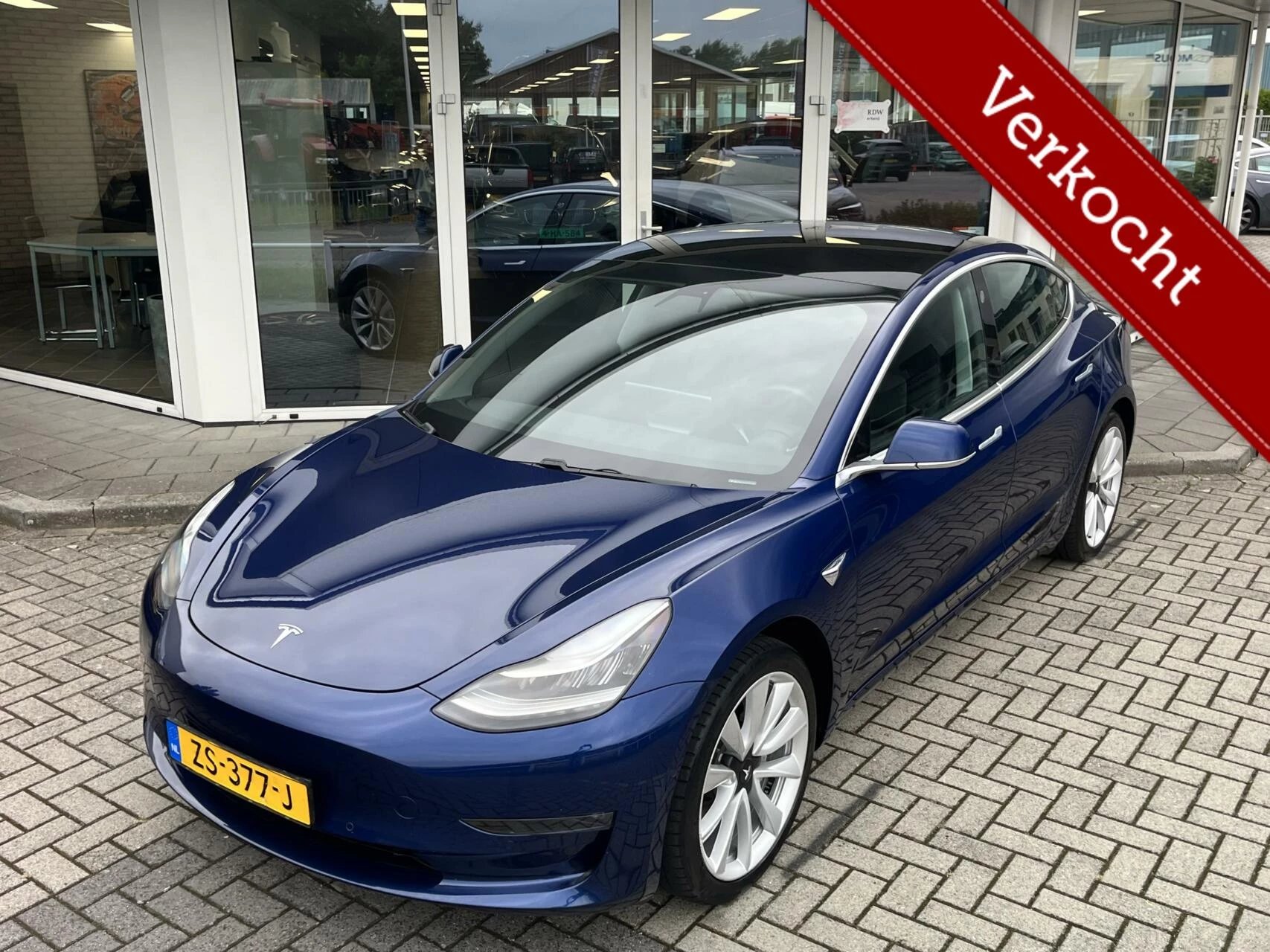 Hoofdafbeelding Tesla Model 3