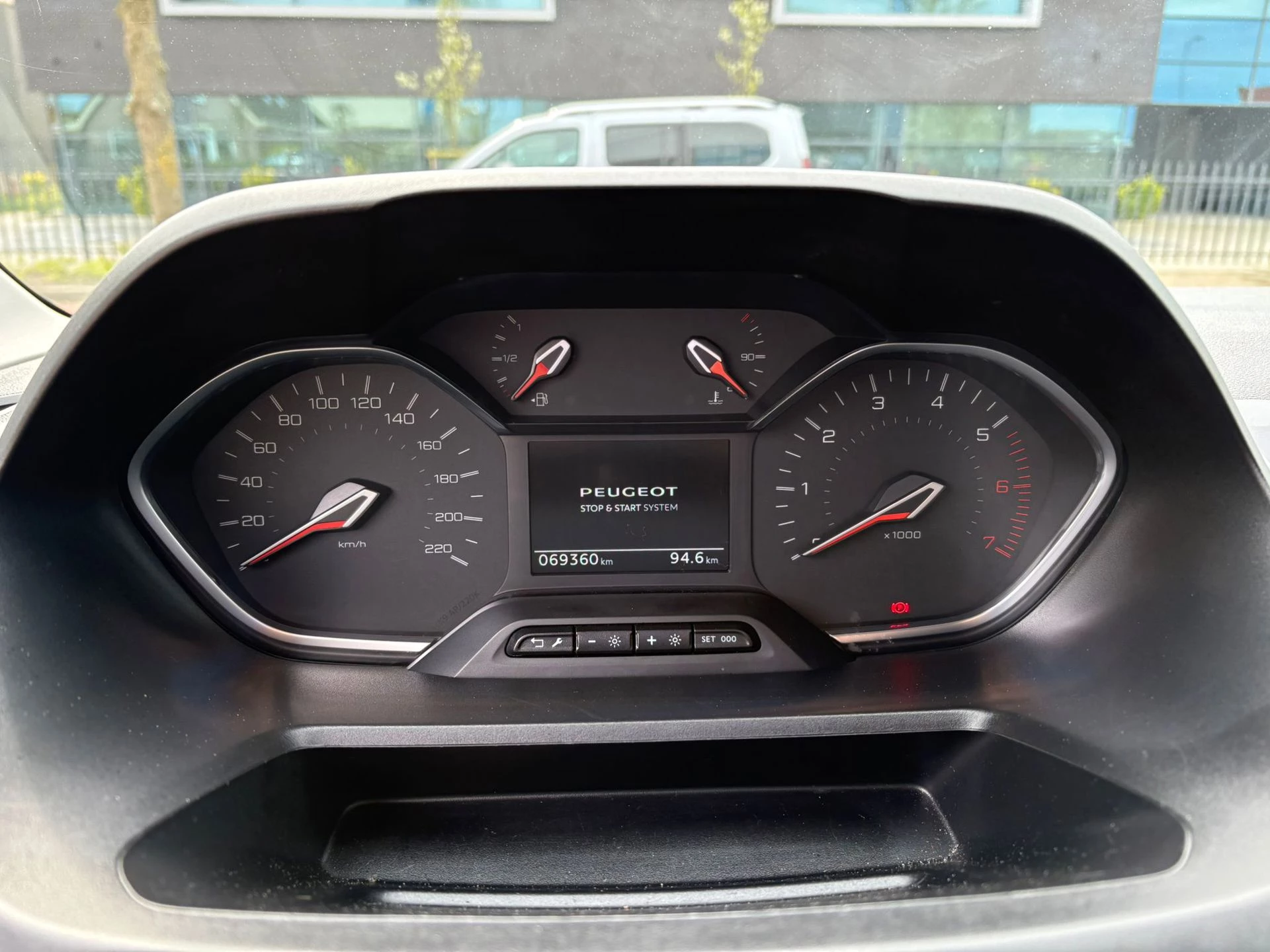 Hoofdafbeelding Peugeot Rifter