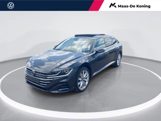 Volkswagen Arteon Shooting Brake R-Line 1.4 TSI eHybrid 160 kW/218PK DSG · Panoramadak · Leder · Elektrische stoelen · Trekhaak · Navigatie · Camera + Parkeersensoren ·