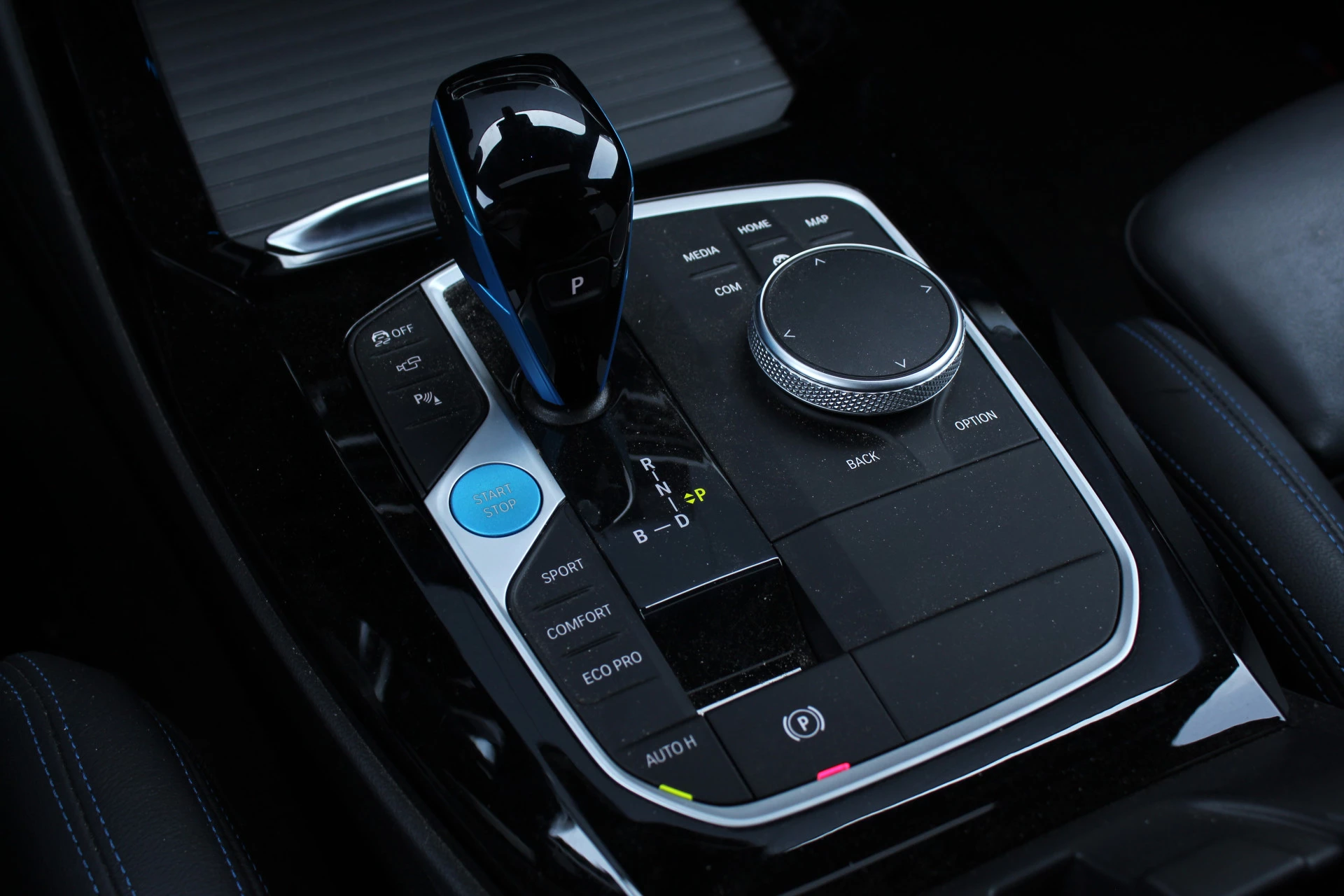 Hoofdafbeelding BMW iX3