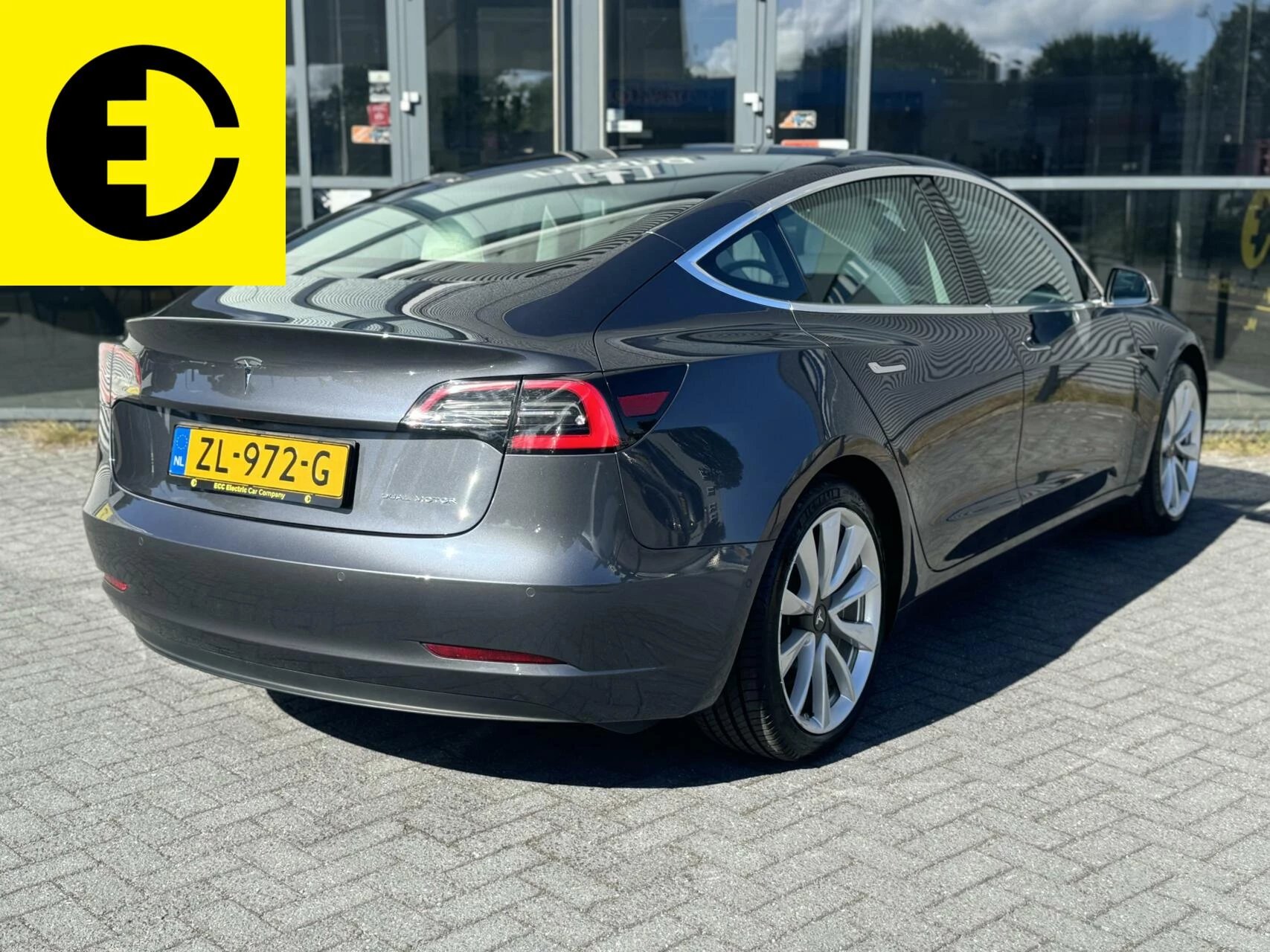 Hoofdafbeelding Tesla Model 3