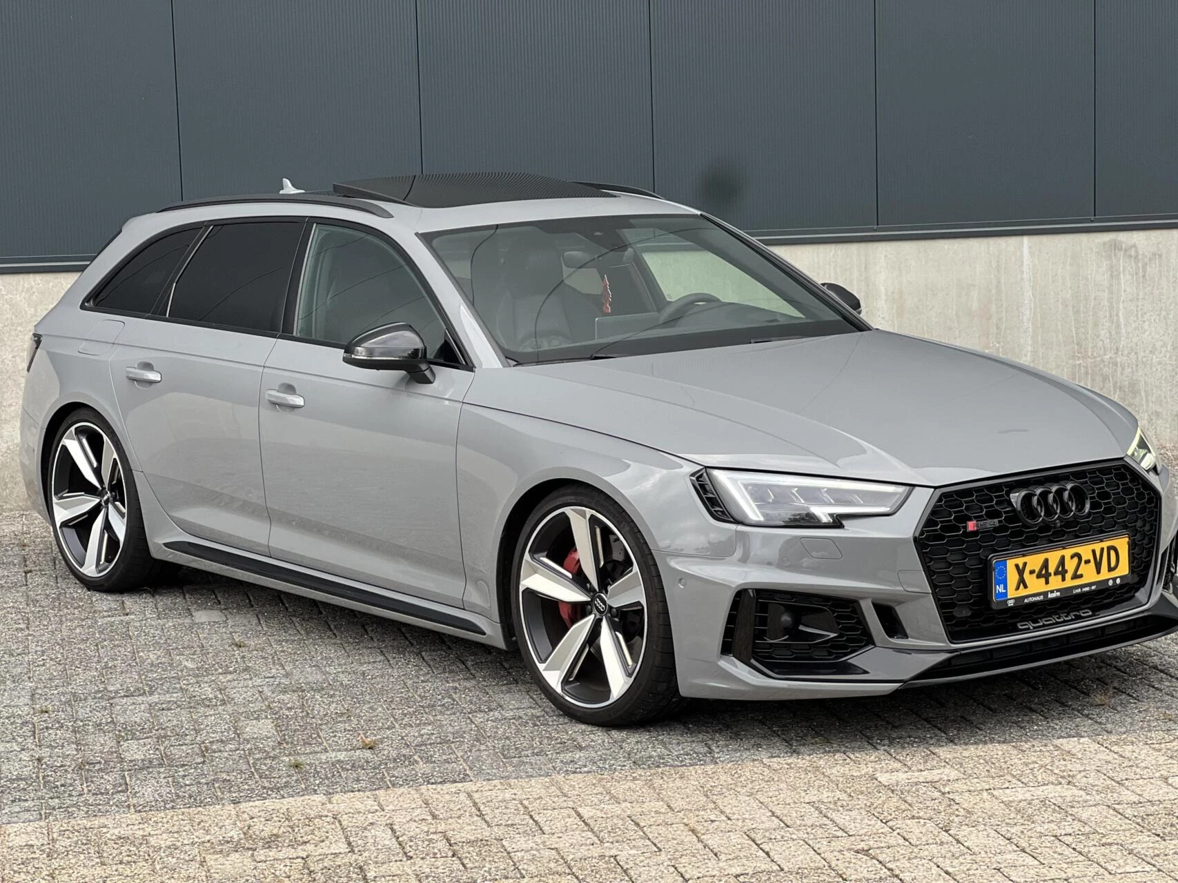 Hoofdafbeelding Audi RS4