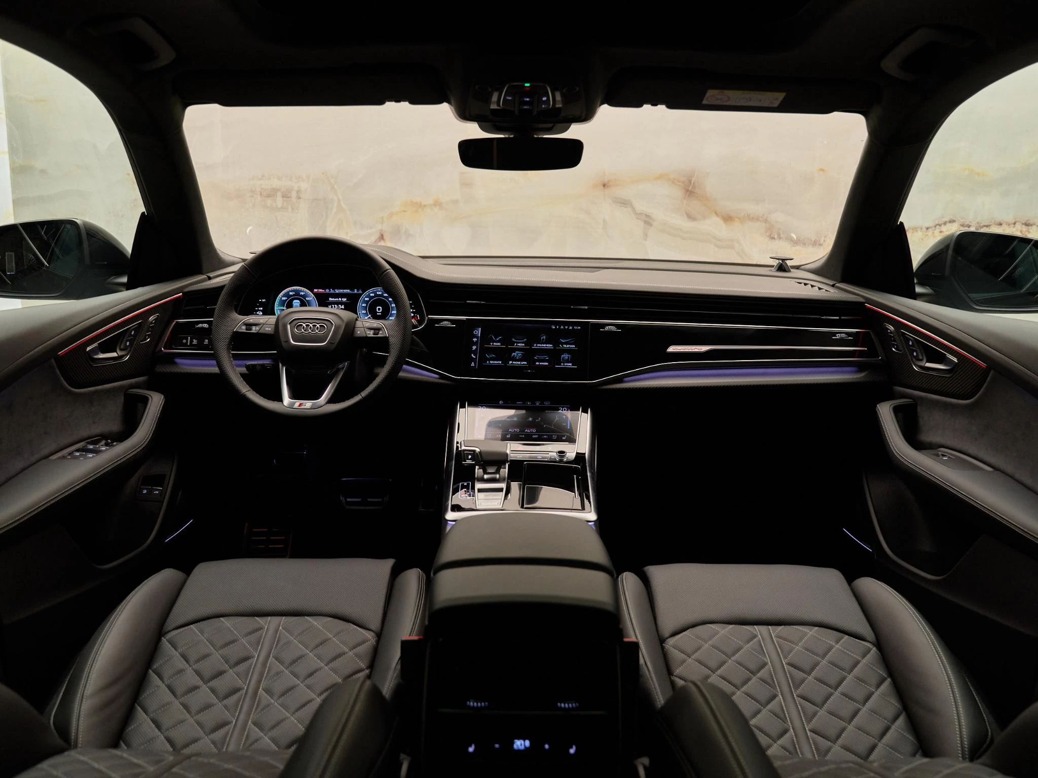 Hoofdafbeelding Audi Q8