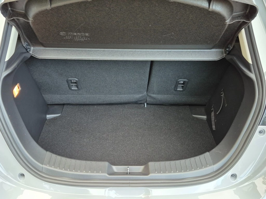 Hoofdafbeelding Mazda 2