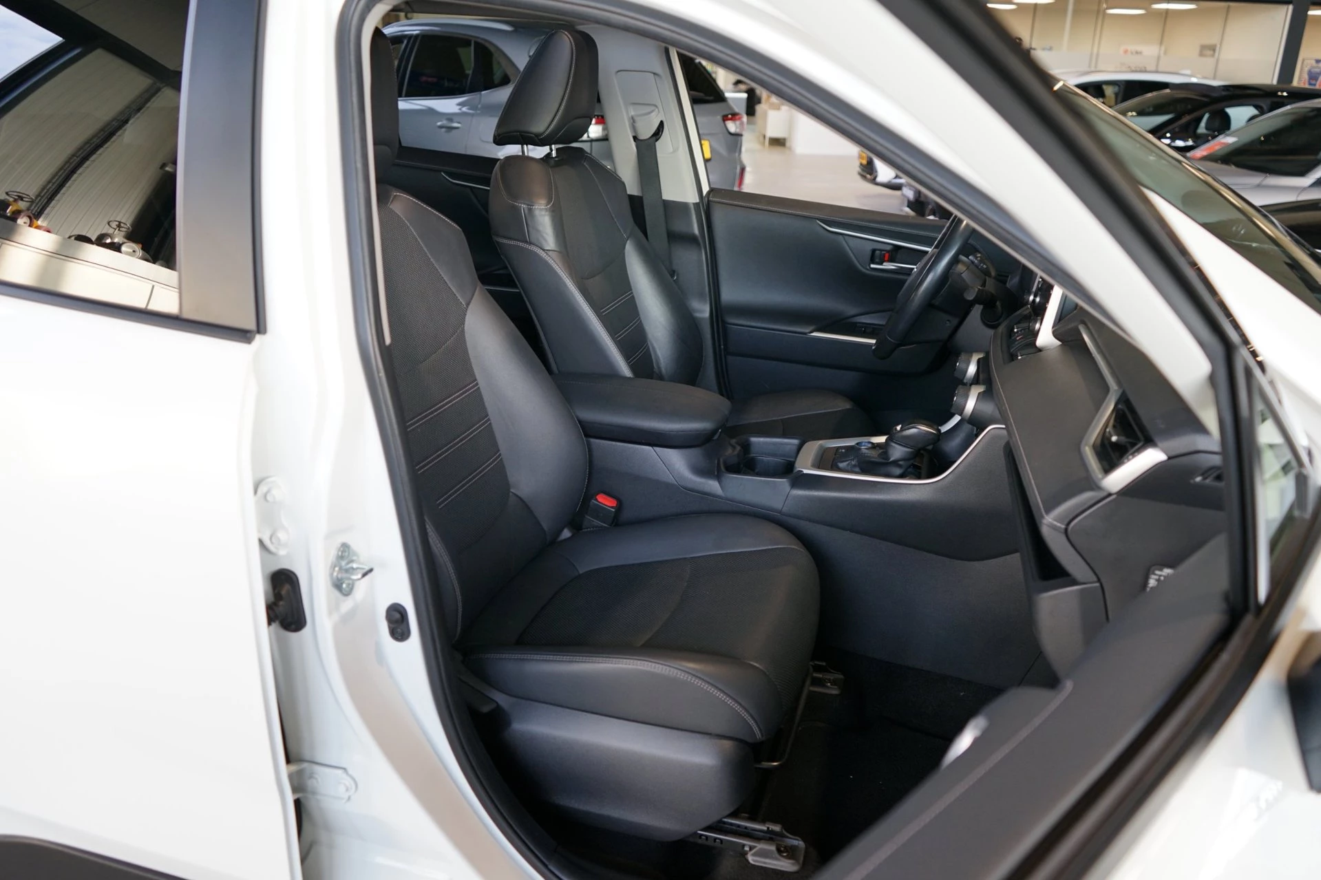 Hoofdafbeelding Toyota RAV4