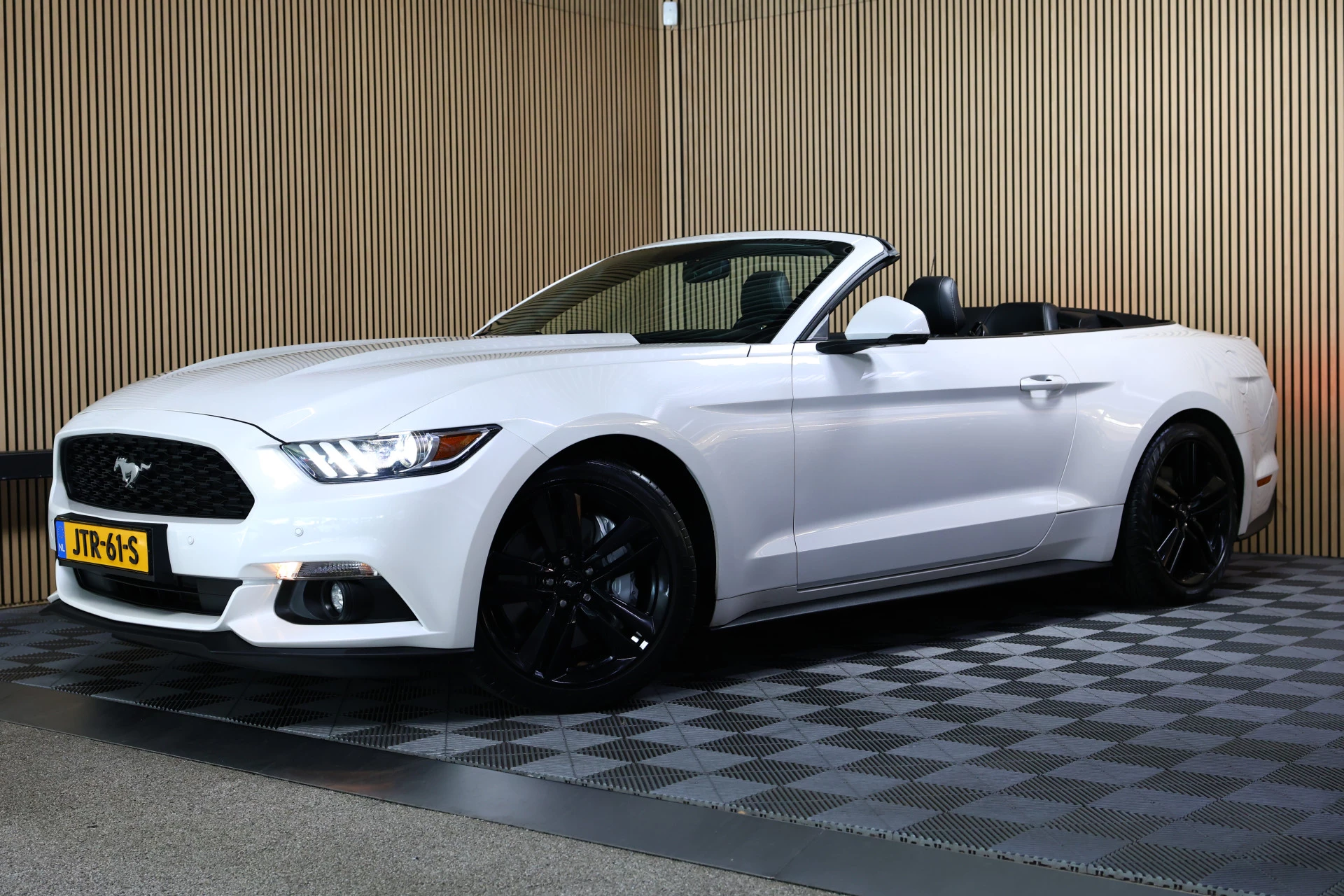 Hoofdafbeelding Ford Mustang