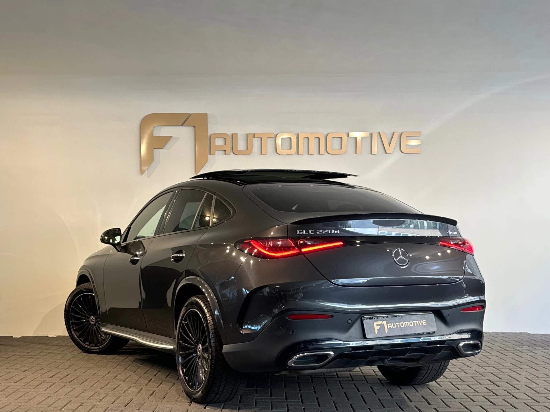 Hoofdafbeelding Mercedes-Benz GLC