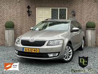 Skoda Octavia Combi 1.4 TSI GR BNS-line *Navi *PDC *Trekhaak