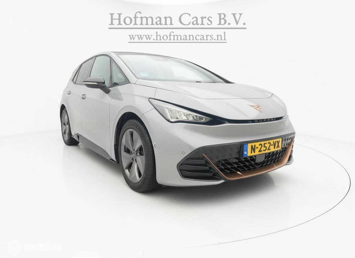 Hoofdafbeelding CUPRA Born