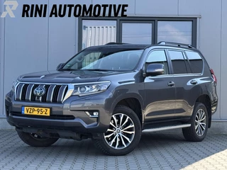 Hoofdafbeelding Toyota Land Cruiser Toyota Land Cruiser 2.8 D-4D-F Executive Grijs kenteken 204 PK | Luchtvering | Trekhaak