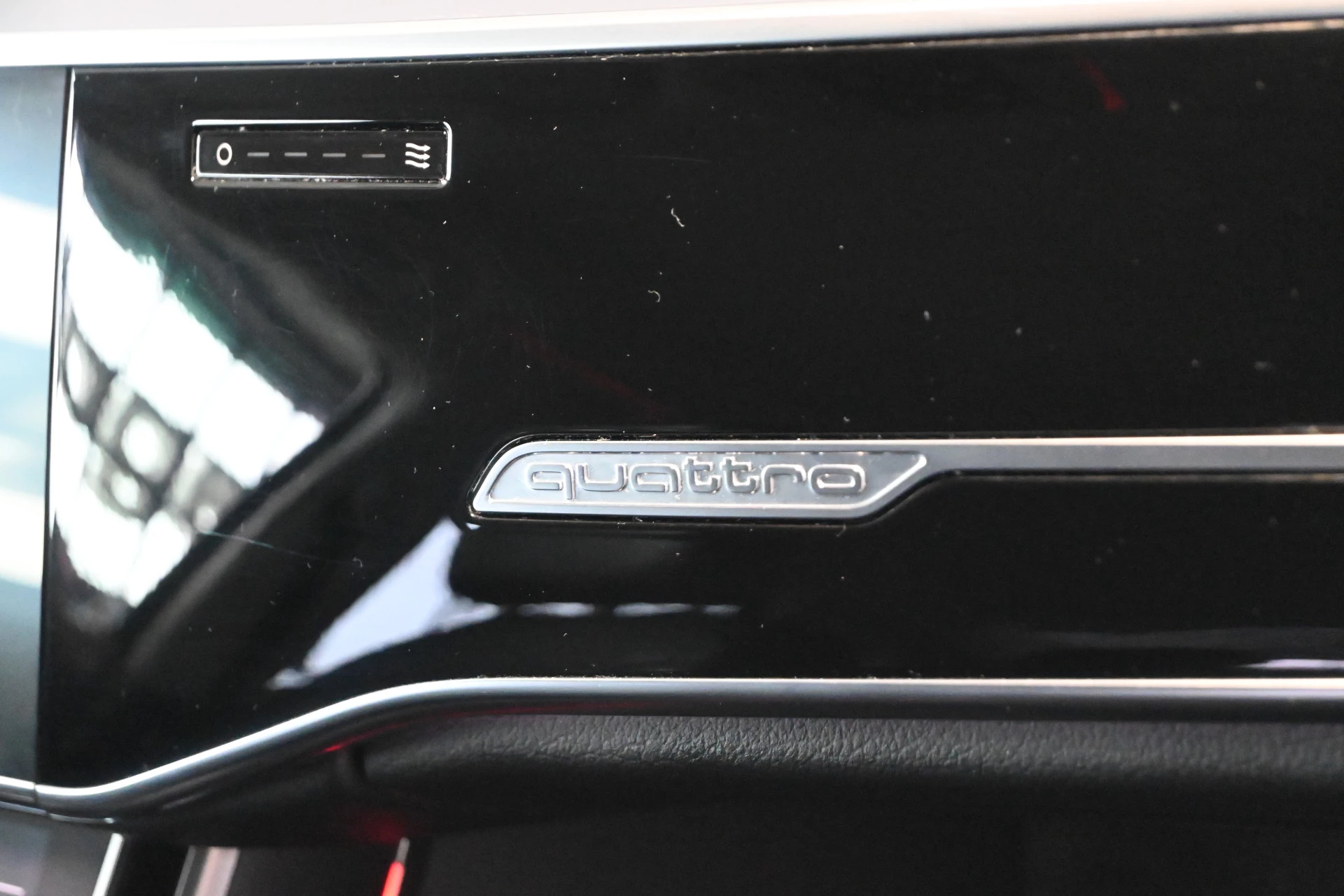 Hoofdafbeelding Audi A8