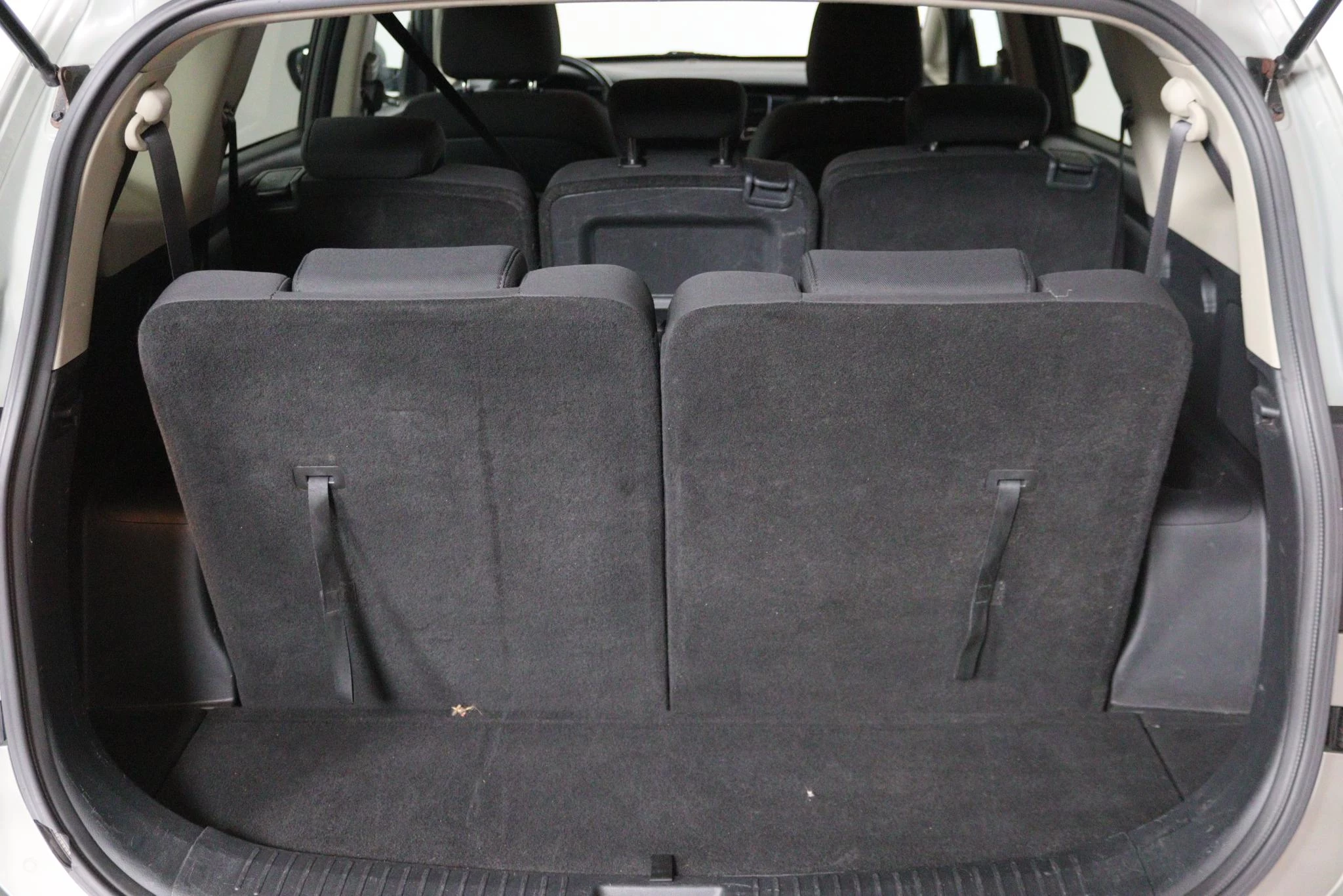 Hoofdafbeelding Kia Carens