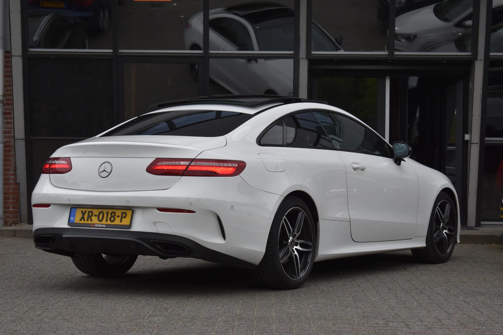 Hoofdafbeelding Mercedes-Benz E-Klasse