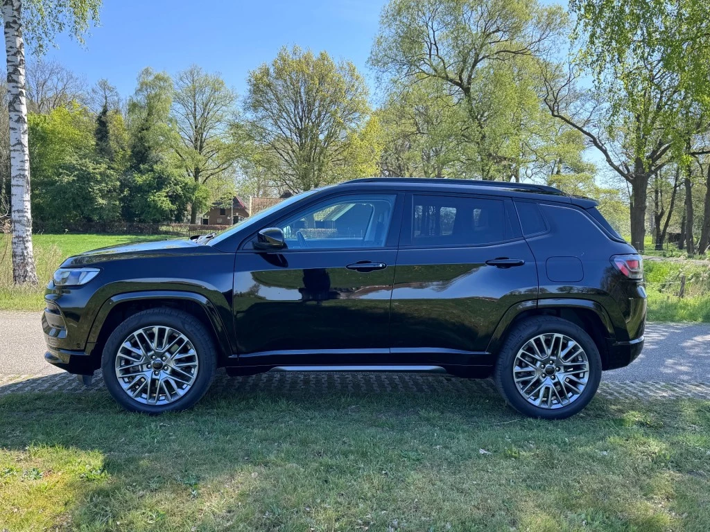 Hoofdafbeelding Jeep Compass
